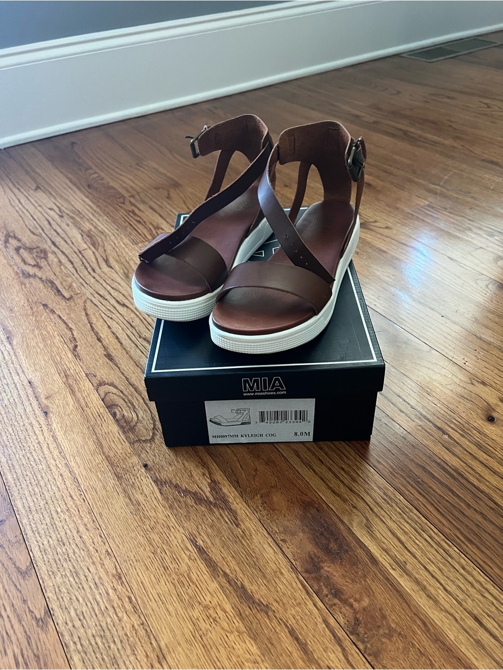 MIA Brown Leather Crisscross Platform Ankle-Strap Sandals